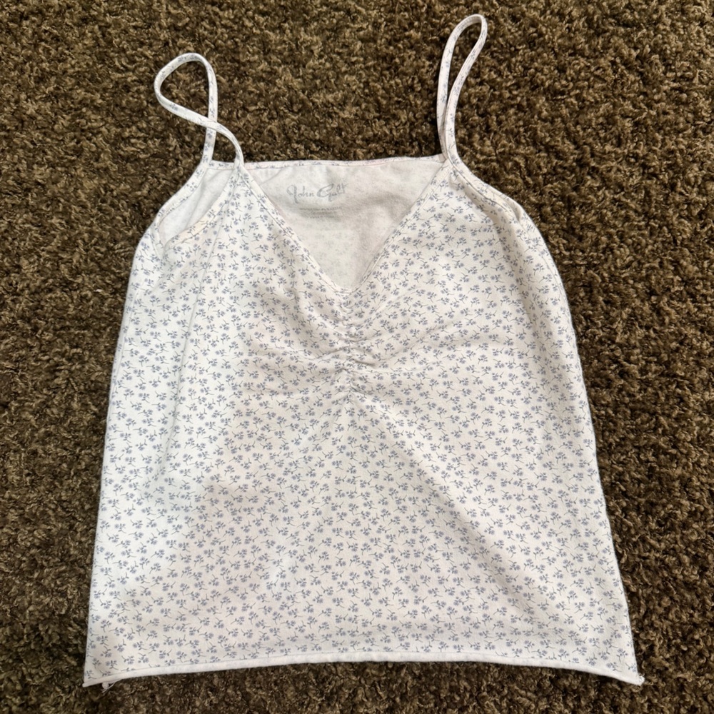 Floral Print Spaghetti Strap Tank Top in White and Blue